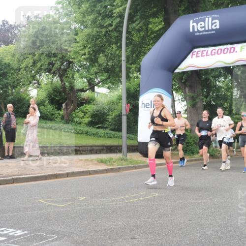 29.06.2025 - hella hamburg halbmarathon KatJ http://msf.ph/oto/8514577 29.06.2025 10:46:14 Zwischen KM18-KM19 2780, 3983, 4502, 6220, 7065, 8585 meine-sportfotos.de