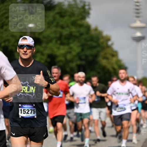 29.06.2025 - hella hamburg halbmarathon Dr. Thomas Lammeyer http://msf.ph/oto/8514648 29.06.2025 10:02:31 Kennedybrücke 1034, 1285, 1410, 1727, 2029, 2034, 2518, 2656, 2883, 3041, 3091, 3334, 3819, 3859, 3952, 4152, 4167, 5077, 5084, 5259, 5305, 5721, 6272, 6294, 6433, 6592, 6629, 6657, 6754, 6759, 6877, 7369, 7716, 7732, 7856, 8393, 8825, 9770, 10084, 10724, 11212, 11214 meine-sportfotos.de