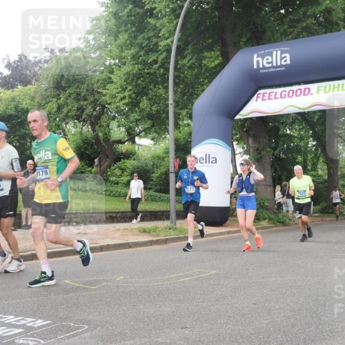 29.06.2025 - hella hamburg halbmarathon KatJ http://msf.ph/oto/8514784 29.06.2025 10:46:22 Zwischen KM18-KM19 4986, 7031, 7223, 7824, 8030, 8509 meine-sportfotos.de