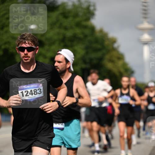 29.06.2025 - hella hamburg halbmarathon Dr. Thomas Lammeyer http://msf.ph/oto/8514826 29.06.2025 10:02:36 Kennedybrücke 1034, 1285, 1410, 1727, 1946, 1951, 2034, 2518, 2656, 2840, 2883, 3091, 3097, 3334, 3819, 3859, 3952, 4152, 4167, 5077, 5084, 5259, 5721, 6294, 6433, 6592, 6629, 6657, 6754, 6759, 6877, 7082, 7232, 7369, 7716, 7732, 7856, 8068, 8393, 8639, 8825, 9727, 9770, 10084, 10724, 11212 meine-sportfotos.de
