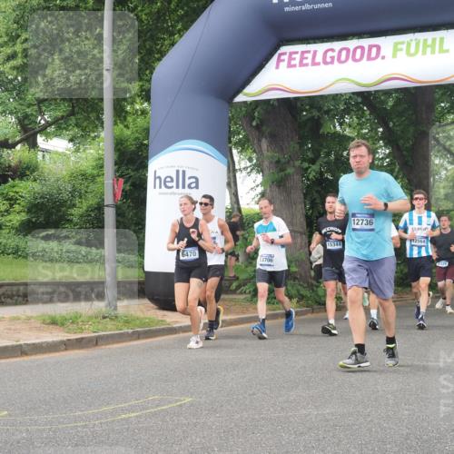 29.06.2025 - hella hamburg halbmarathon KatJ http://msf.ph/oto/8514911 29.06.2025 10:46:28 Zwischen KM18-KM19 6470, 7031, 7223, 7824, 8509 meine-sportfotos.de