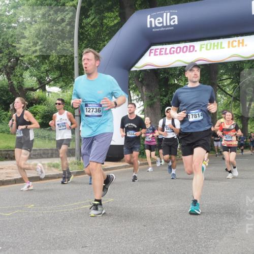 29.06.2025 - hella hamburg halbmarathon KatJ http://msf.ph/oto/8514947 29.06.2025 10:46:29 Zwischen KM18-KM19 6438, 6470, 7031, 7223, 7824, 8326, 8509 meine-sportfotos.de