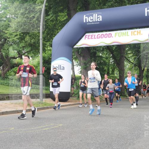 29.06.2025 - hella hamburg halbmarathon KatJ http://msf.ph/oto/8515059 29.06.2025 10:46:36 Zwischen KM18-KM19 1019, 1544, 2730, 4238, 6033, 6087, 6438, 6754, 8326 meine-sportfotos.de