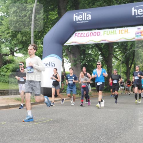29.06.2025 - hella hamburg halbmarathon KatJ http://msf.ph/oto/8515080 29.06.2025 10:46:37 Zwischen KM18-KM19 1019, 1544, 2730, 4238, 6033, 6087, 6438, 6754, 8326 meine-sportfotos.de