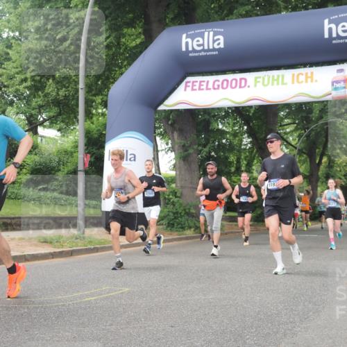 29.06.2025 - hella hamburg halbmarathon KatJ http://msf.ph/oto/8515268 29.06.2025 10:46:43 Zwischen KM18-KM19 1019, 1544, 2426, 2730, 3780, 6087, 6327 meine-sportfotos.de