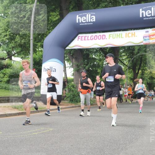 29.06.2025 - hella hamburg halbmarathon KatJ http://msf.ph/oto/8515293 29.06.2025 10:46:43 Zwischen KM18-KM19 1019, 1544, 2426, 2730, 3780, 6087, 6327 meine-sportfotos.de