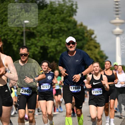 29.06.2025 - hella hamburg halbmarathon Dr. Thomas Lammeyer http://msf.ph/oto/8515405 29.06.2025 10:02:51 Kennedybrücke 1190, 1410, 1485, 1946, 1951, 1972, 2840, 2907, 3037, 3091, 3097, 3334, 3715, 3952, 4152, 4839, 5084, 5492, 6294, 6390, 6399, 6585, 6629, 6657, 6759, 7082, 7232, 7716, 7864, 8068, 8154, 8322, 8639, 8721, 8772, 8798, 9727, 9884, 10266, 10488, 10724, 11212 meine-sportfotos.de