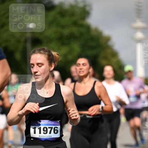 29.06.2025 - hella hamburg halbmarathon Dr. Thomas Lammeyer http://msf.ph/oto/8515492 29.06.2025 10:02:54 Kennedybrücke 1190, 1410, 1485, 1946, 1951, 1972, 2741, 2840, 2907, 2911, 3037, 3091, 3097, 3715, 3952, 4839, 5084, 5391, 5492, 6294, 6390, 6399, 6585, 6629, 7082, 7232, 7716, 7864, 8068, 8154, 8322, 8639, 8721, 8772, 8798, 9655, 9727, 9884, 10266, 10488, 11068, 11212 meine-sportfotos.de