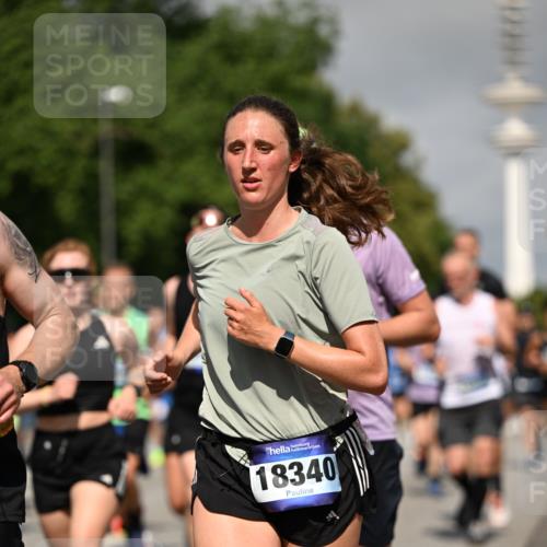 29.06.2025 - hella hamburg halbmarathon Dr. Thomas Lammeyer http://msf.ph/oto/8515598 29.06.2025 10:02:57 Kennedybrücke 1190, 1410, 1485, 1715, 1719, 1946, 1951, 1972, 2741, 2840, 2907, 2911, 3037, 3091, 3097, 3715, 4839, 5084, 5391, 5492, 6294, 6390, 6399, 6585, 6629, 7082, 7129, 7130, 7232, 7716, 7864, 8068, 8154, 8322, 8639, 8721, 8772, 8798, 9655, 9727, 9884, 10266, 10488, 11068, 11212 meine-sportfotos.de