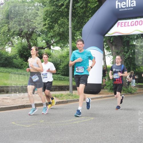 29.06.2025 - hella hamburg halbmarathon KatJ http://msf.ph/oto/8515672 29.06.2025 10:47:00 Zwischen KM18-KM19 1681, 2091, 2363, 3169, 3698, 4013, 5347, 6757 meine-sportfotos.de