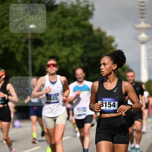 29.06.2025 - hella hamburg halbmarathon Dr. Thomas Lammeyer http://msf.ph/oto/8515774 29.06.2025 10:03:04 Kennedybrücke 1190, 1366, 1485, 1506, 1715, 1719, 1972, 2630, 2741, 2840, 2907, 2911, 3037, 3715, 4467, 4839, 5391, 5492, 5866, 6390, 6399, 6416, 6585, 7129, 7130, 7232, 7395, 7864, 8068, 8154, 8322, 8639, 8721, 8772, 8798, 9655, 9727, 9884, 9922, 10266, 10488, 11041, 11068 meine-sportfotos.de