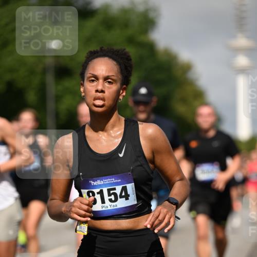 29.06.2025 - hella hamburg halbmarathon Dr. Thomas Lammeyer http://msf.ph/oto/8515806 29.06.2025 10:03:05 Kennedybrücke 1190, 1366, 1485, 1506, 1715, 1719, 1972, 2630, 2741, 2907, 2911, 3037, 3715, 4467, 4839, 5391, 5492, 5866, 6390, 6399, 6416, 6585, 7129, 7130, 7232, 7395, 7864, 8068, 8154, 8322, 8639, 8721, 8772, 8798, 9655, 9884, 9922, 10266, 10488, 11041, 11068 meine-sportfotos.de