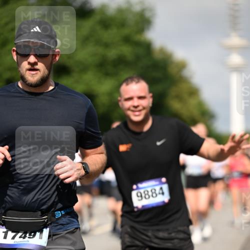 29.06.2025 - hella hamburg halbmarathon Dr. Thomas Lammeyer http://msf.ph/oto/8515851 29.06.2025 10:03:06 Kennedybrücke 1190, 1366, 1485, 1506, 1715, 1719, 1972, 2630, 2741, 2907, 2911, 3037, 3715, 4467, 4839, 5391, 5492, 5866, 6390, 6399, 6416, 6585, 7129, 7130, 7232, 7395, 7833, 7864, 8068, 8154, 8322, 8639, 8721, 8772, 8798, 9655, 9884, 9922, 10266, 10488, 11041, 11068 meine-sportfotos.de