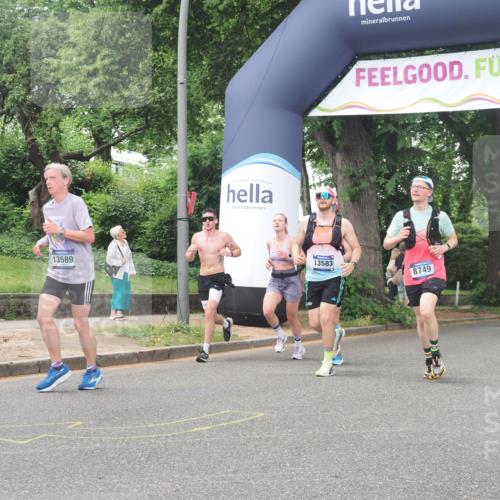 29.06.2025 - hella hamburg halbmarathon KatJ http://msf.ph/oto/8515872 29.06.2025 10:47:07 Zwischen KM18-KM19 2167, 3169, 3698, 5272, 5347, 8749 meine-sportfotos.de
