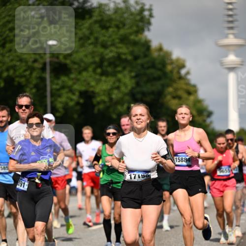 29.06.2025 - hella hamburg halbmarathon Dr. Thomas Lammeyer http://msf.ph/oto/8515927 29.06.2025 10:03:09 Kennedybrücke 1190, 1366, 1485, 1506, 1715, 1719, 1972, 2630, 2741, 2911, 3037, 3715, 4467, 4839, 5391, 5457, 5458, 5465, 5492, 5866, 6390, 6399, 6416, 6585, 7129, 7130, 7395, 7833, 7864, 8154, 8322, 8509, 8772, 8798, 9142, 9655, 9884, 9922, 10266, 10488, 11041, 11068 meine-sportfotos.de