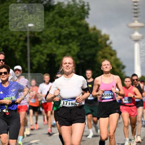 29.06.2025 - hella hamburg halbmarathon Dr. Thomas Lammeyer http://msf.ph/oto/8515946 29.06.2025 10:03:09 Kennedybrücke 1190, 1366, 1485, 1506, 1715, 1719, 1972, 2630, 2741, 2911, 3037, 3715, 4467, 4839, 5391, 5457, 5458, 5465, 5492, 5866, 6390, 6399, 6416, 6585, 7129, 7130, 7395, 7833, 7864, 8154, 8322, 8509, 8772, 8798, 9142, 9655, 9884, 9922, 10266, 10488, 11041, 11068 meine-sportfotos.de