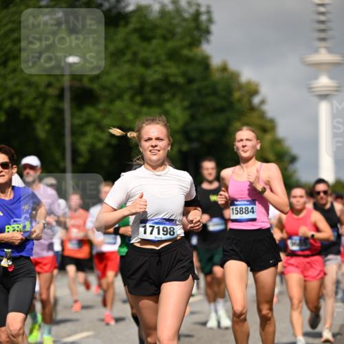 29.06.2025 - hella hamburg halbmarathon Dr. Thomas Lammeyer http://msf.ph/oto/8515951 29.06.2025 10:03:09 Kennedybrücke 1190, 1366, 1485, 1506, 1715, 1719, 1972, 2630, 2741, 2911, 3037, 3715, 4467, 4839, 5391, 5457, 5458, 5465, 5492, 5866, 6390, 6399, 6416, 6585, 7129, 7130, 7395, 7833, 7864, 8154, 8322, 8509, 8772, 8798, 9142, 9655, 9884, 9922, 10266, 10488, 11041, 11068 meine-sportfotos.de