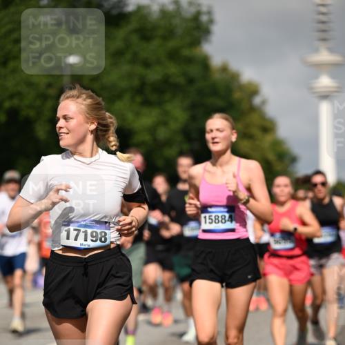 29.06.2025 - hella hamburg halbmarathon Dr. Thomas Lammeyer http://msf.ph/oto/8515973 29.06.2025 10:03:10 Kennedybrücke 1366, 1485, 1506, 1715, 1719, 1972, 2630, 2741, 2911, 3715, 4120, 4467, 4839, 5391, 5457, 5458, 5465, 5492, 5866, 6390, 6399, 6416, 6585, 7129, 7130, 7395, 7833, 7864, 8154, 8322, 8509, 8652, 8772, 8798, 9142, 9655, 9884, 9922, 10266, 10488, 11041, 11068 meine-sportfotos.de
