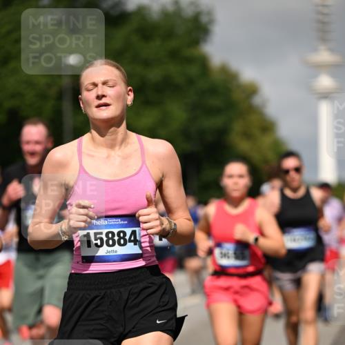29.06.2025 - hella hamburg halbmarathon Dr. Thomas Lammeyer http://msf.ph/oto/8516029 29.06.2025 10:03:11 Kennedybrücke 1366, 1506, 1715, 1719, 1972, 2630, 2741, 2911, 4120, 4467, 4839, 5391, 5457, 5458, 5465, 5492, 5866, 6390, 6399, 6416, 6585, 7129, 7130, 7395, 7833, 7864, 8154, 8509, 8542, 8652, 8772, 8798, 9142, 9655, 9884, 9903, 9922, 10266, 10488, 10519, 11041, 11068 meine-sportfotos.de