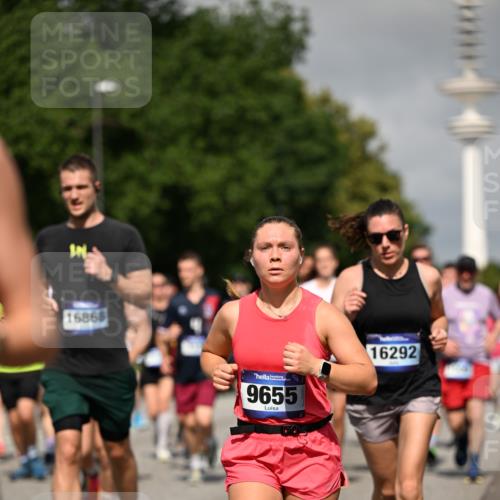 29.06.2025 - hella hamburg halbmarathon Dr. Thomas Lammeyer http://msf.ph/oto/8516048 29.06.2025 10:03:12 Kennedybrücke 1366, 1506, 1715, 1719, 1972, 2630, 2741, 2911, 4120, 4467, 4839, 5391, 5457, 5458, 5465, 5492, 5866, 6390, 6399, 6416, 6585, 7129, 7130, 7395, 7833, 7864, 8154, 8509, 8542, 8652, 8772, 8798, 9142, 9655, 9884, 9903, 9922, 10266, 10488, 10519, 11041, 11068 meine-sportfotos.de