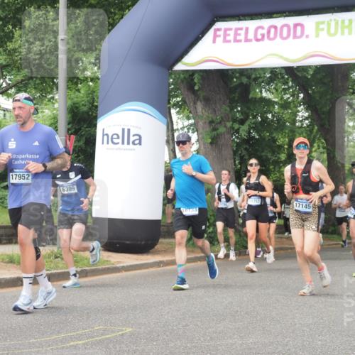 29.06.2025 - hella hamburg halbmarathon KatJ http://msf.ph/oto/8516142 29.06.2025 10:47:16 Zwischen KM18-KM19 5775, 5885, 6309, 8003 meine-sportfotos.de