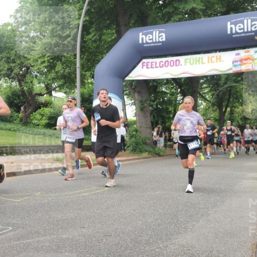 29.06.2025 - hella hamburg halbmarathon KatJ http://msf.ph/oto/8516272 29.06.2025 10:47:22 Zwischen KM18-KM19 2978, 5775, 5839, 5885, 6201, 6309, 7761, 8003, 8290 meine-sportfotos.de