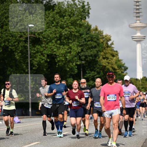 29.06.2025 - hella hamburg halbmarathon Dr. Thomas Lammeyer http://msf.ph/oto/8516297 29.06.2025 10:03:21 Kennedybrücke 1319, 1366, 1506, 1595, 1715, 1719, 1914, 2282, 2364, 2391, 2432, 2630, 2741, 2911, 4120, 4426, 4467, 4837, 5277, 5299, 5391, 5457, 5458, 5465, 5866, 6416, 7033, 7037, 7129, 7130, 7395, 7833, 8509, 8542, 8652, 8929, 9142, 9488, 9655, 9903, 9907, 9922, 10020, 10518, 10519, 11039, 11041, 11068 meine-sportfotos.de