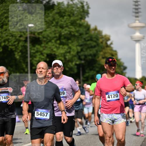 29.06.2025 - hella hamburg halbmarathon Dr. Thomas Lammeyer http://msf.ph/oto/8516416 29.06.2025 10:03:24 Kennedybrücke 1319, 1366, 1506, 1595, 1715, 1719, 1914, 2282, 2364, 2391, 2432, 2630, 2911, 3668, 4120, 4426, 4467, 4837, 5277, 5299, 5457, 5458, 5465, 5866, 6416, 7033, 7037, 7129, 7130, 7395, 7547, 7833, 8509, 8542, 8652, 8929, 9142, 9488, 9903, 9907, 9922, 9984, 10020, 10518, 10519, 11039, 11041 meine-sportfotos.de