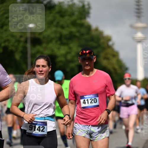 29.06.2025 - hella hamburg halbmarathon Dr. Thomas Lammeyer http://msf.ph/oto/8516485 29.06.2025 10:03:26 Kennedybrücke 1319, 1366, 1506, 1595, 1914, 2282, 2364, 2391, 2432, 2630, 3668, 3836, 4120, 4426, 4467, 4837, 5277, 5299, 5457, 5458, 5465, 5866, 6416, 7033, 7037, 7129, 7130, 7395, 7547, 7833, 8509, 8542, 8652, 8929, 9142, 9488, 9903, 9907, 9922, 9984, 10020, 10518, 10519, 11039, 11041 meine-sportfotos.de