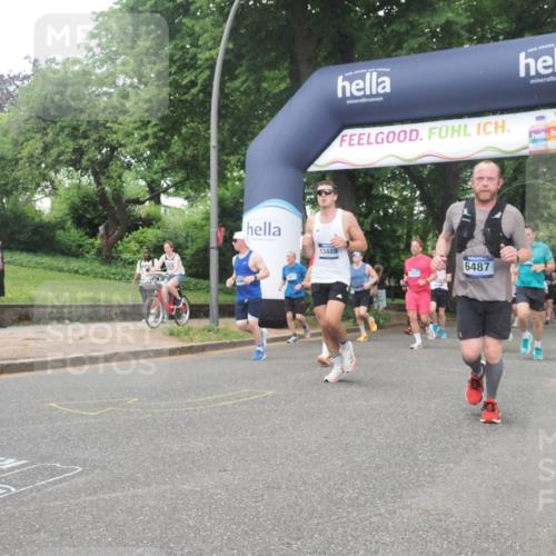 29.06.2025 - hella hamburg halbmarathon KatJ http://msf.ph/oto/8516509 29.06.2025 10:47:31 Zwischen KM18-KM19 1364, 1420, 1653, 2391, 4068, 4592, 6487, 7759, 8191, 8662 meine-sportfotos.de
