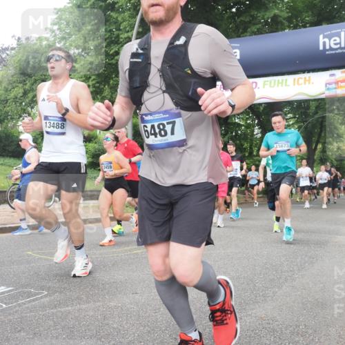 29.06.2025 - hella hamburg halbmarathon KatJ http://msf.ph/oto/8516537 29.06.2025 10:47:32 Zwischen KM18-KM19 1364, 1420, 1653, 2391, 4068, 4592, 6487, 7759, 8191 meine-sportfotos.de