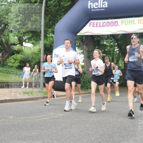29.06.2025 - hella hamburg halbmarathon KatJ http://msf.ph/oto/8516644 29.06.2025 10:47:35 Zwischen KM18-KM19 1364, 1653, 3097, 4068, 4592, 6487, 6921, 7033, 8191 meine-sportfotos.de