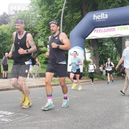 29.06.2025 - hella hamburg halbmarathon KatJ http://msf.ph/oto/8516705 29.06.2025 10:47:38 Zwischen KM18-KM19 1453, 1653, 2086, 3097, 4068, 6921, 7033 meine-sportfotos.de