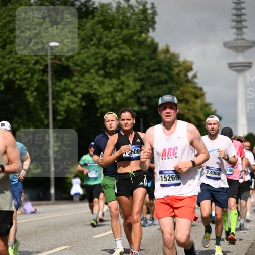 29.06.2025 - hella hamburg halbmarathon Dr. Thomas Lammeyer http://msf.ph/oto/8516976 29.06.2025 10:03:39 Kennedybrücke 1125, 1319, 1595, 1642, 1834, 1914, 1955, 2282, 2364, 2391, 2432, 2676, 2910, 3279, 3668, 3836, 4120, 4231, 4426, 4837, 5015, 5134, 5277, 5299, 5420, 6414, 6415, 6587, 7033, 7037, 7547, 8223, 8285, 8330, 8542, 8652, 8929, 9488, 9903, 9907, 9984, 10020, 10093, 10518, 10519, 11039 meine-sportfotos.de
