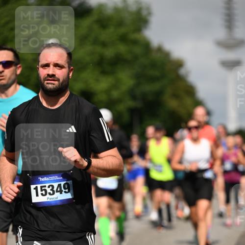 29.06.2025 - hella hamburg halbmarathon Dr. Thomas Lammeyer http://msf.ph/oto/8517212 29.06.2025 10:03:46 Kennedybrücke 1006, 1125, 1595, 1642, 1834, 1955, 2099, 2282, 2364, 2391, 2432, 2676, 2910, 3279, 3668, 3836, 4231, 5015, 5134, 5277, 5299, 5420, 6202, 6414, 6415, 6581, 6587, 7037, 7547, 7786, 8223, 8285, 8330, 8394, 8402, 8520, 8573, 8929, 9488, 9907, 9984, 10020, 10031, 10093, 10518 meine-sportfotos.de