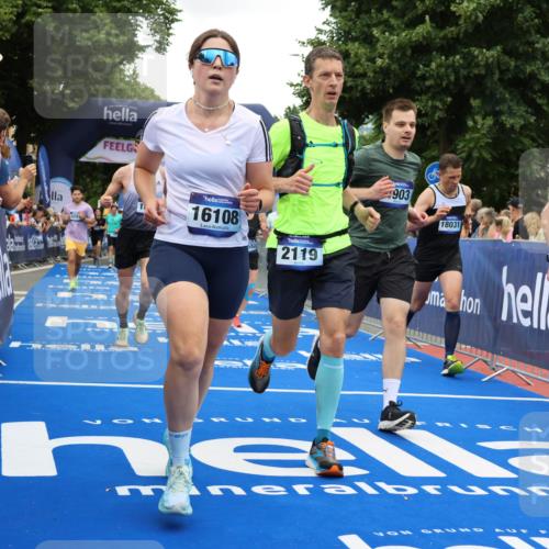 29.06.2025 - hella hamburg halbmarathon Strokosch-Dieckow http://msf.ph/oto/8517313 29.06.2025 10:55:11 Ziel 1549, 1628, 2119, 2448, 3041, 3945, 4903, 5643, 6355, 6723, 6891, 8691, 8973, 9361, 9380, 10188, 10191, 10192, 10263, 10582, 11184, 11747, 11976, 12248, 12961, 13470, 14834, 14948, 15854, 16108, 16521, 16630, 17842, 18031, 18380, 18531, 18966 meine-sportfotos.de