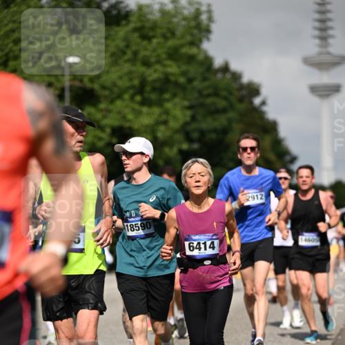 29.06.2025 - hella hamburg halbmarathon Dr. Thomas Lammeyer http://msf.ph/oto/8517364 29.06.2025 10:03:51 Kennedybrücke 1006, 1125, 1180, 1334, 1642, 1834, 1955, 2099, 2348, 2676, 2677, 2910, 3177, 3279, 3668, 3836, 4231, 5015, 5134, 5341, 5420, 6084, 6202, 6414, 6415, 6581, 6587, 7547, 7786, 8223, 8285, 8330, 8394, 8402, 8520, 8573, 9984, 10031, 10093, 10788, 11158, 11366 meine-sportfotos.de