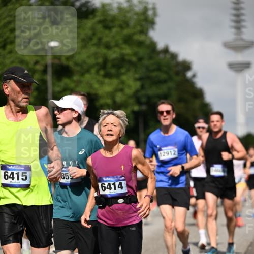 29.06.2025 - hella hamburg halbmarathon Dr. Thomas Lammeyer http://msf.ph/oto/8517387 29.06.2025 10:03:51 Kennedybrücke 1006, 1125, 1180, 1334, 1642, 1834, 1955, 2099, 2348, 2676, 2677, 2910, 3177, 3279, 3668, 3836, 4231, 5015, 5134, 5341, 5420, 6084, 6202, 6414, 6415, 6581, 6587, 7547, 7786, 8223, 8285, 8330, 8394, 8402, 8520, 8573, 9984, 10031, 10093, 10788, 11158, 11366 meine-sportfotos.de