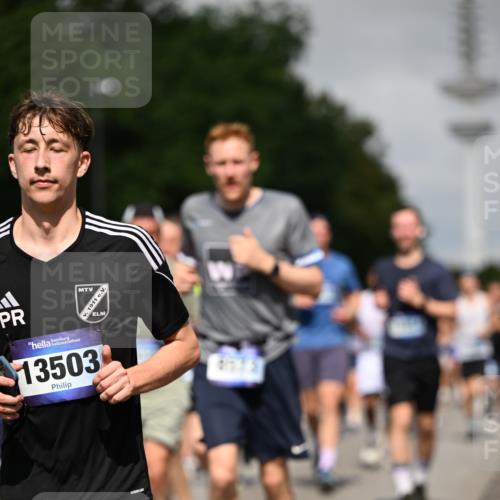 29.06.2025 - hella hamburg halbmarathon Dr. Thomas Lammeyer http://msf.ph/oto/8517667 29.06.2025 10:03:59 Kennedybrücke 1006, 1125, 1180, 1239, 1334, 1642, 1834, 2099, 2348, 2676, 2677, 2910, 3112, 3177, 3861, 3898, 4231, 4796, 5015, 5134, 5341, 5420, 5728, 6082, 6084, 6202, 6260, 6414, 6415, 6462, 6581, 6587, 7786, 7824, 8223, 8285, 8394, 8402, 8520, 8573, 8730, 9611, 10031, 10044, 10093, 10337, 10582, 10788, 11158, 11159, 11366 meine-sportfotos.de