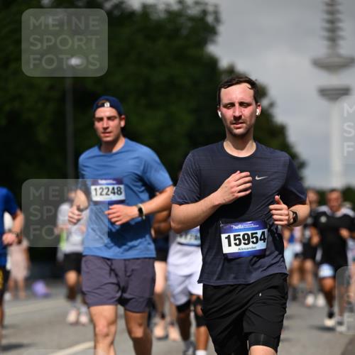 29.06.2025 - hella hamburg halbmarathon Dr. Thomas Lammeyer http://msf.ph/oto/8517745 29.06.2025 10:04:02 Kennedybrücke 1006, 1125, 1180, 1239, 1334, 2099, 2346, 2348, 2676, 2677, 3112, 3177, 3861, 3898, 4231, 4796, 5341, 5728, 6082, 6084, 6201, 6202, 6260, 6414, 6415, 6462, 6581, 6602, 7786, 7824, 8223, 8394, 8402, 8520, 8531, 8573, 8730, 9611, 10031, 10044, 10093, 10337, 10582, 10788, 11158, 11159, 11366 meine-sportfotos.de