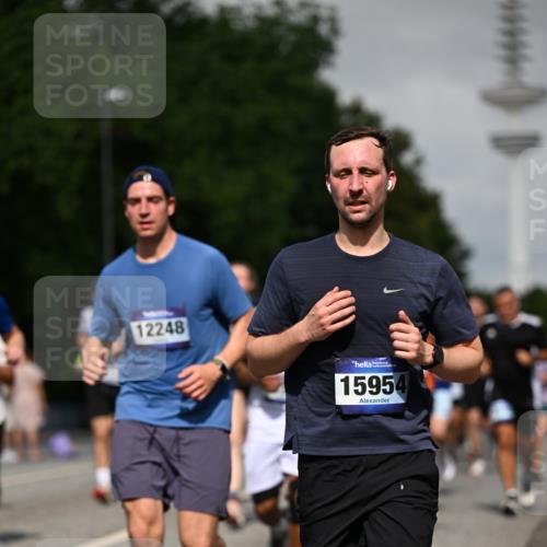 29.06.2025 - hella hamburg halbmarathon Dr. Thomas Lammeyer http://msf.ph/oto/8517750 29.06.2025 10:04:02 Kennedybrücke 1006, 1125, 1180, 1239, 1334, 2099, 2346, 2348, 2676, 2677, 3112, 3177, 3861, 3898, 4231, 4796, 5341, 5728, 6082, 6084, 6201, 6202, 6260, 6414, 6415, 6462, 6581, 6602, 7786, 7824, 8223, 8394, 8402, 8520, 8531, 8573, 8730, 9611, 10031, 10044, 10093, 10337, 10582, 10788, 11158, 11159, 11366 meine-sportfotos.de