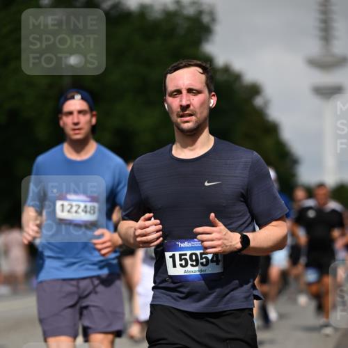 29.06.2025 - hella hamburg halbmarathon Dr. Thomas Lammeyer http://msf.ph/oto/8517765 29.06.2025 10:04:03 Kennedybrücke 1006, 1125, 1180, 1239, 1264, 1334, 2099, 2346, 2348, 2676, 2677, 3112, 3177, 3861, 3898, 4013, 4231, 4594, 4796, 5341, 5728, 6082, 6084, 6104, 6201, 6202, 6260, 6414, 6415, 6462, 6581, 6602, 7786, 7824, 8223, 8394, 8402, 8520, 8531, 8573, 8730, 9611, 10031, 10044, 10093, 10337, 10582, 10788, 11158, 11159, 11366 meine-sportfotos.de