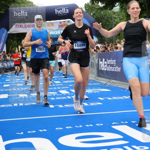 29.06.2025 - hella hamburg halbmarathon Strokosch-Dieckow http://msf.ph/oto/8517929 29.06.2025 10:55:37 Ziel 1120, 1143, 1834, 2955, 2982, 3037, 4897, 5021, 6924, 8255, 8573, 8618, 10212, 11039, 11554, 11568, 12196, 12483, 12515, 12544, 12584, 13267, 14036, 14365, 14592, 14909, 15896, 16110, 17615, 18064, 18190 meine-sportfotos.de