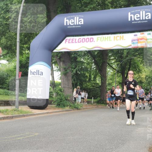 29.06.2025 - hella hamburg halbmarathon KatJ http://msf.ph/oto/8517952 29.06.2025 10:48:20 Zwischen KM18-KM19 2911, 5613, 5870, 7306, 8177 meine-sportfotos.de