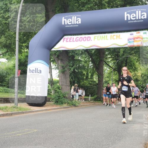 29.06.2025 - hella hamburg halbmarathon KatJ http://msf.ph/oto/8517958 29.06.2025 10:48:20 Zwischen KM18-KM19 2911, 5613, 5870, 7306, 8177 meine-sportfotos.de