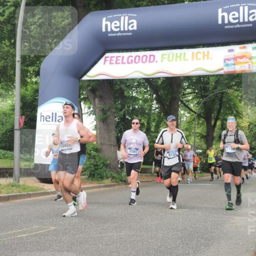 29.06.2025 - hella hamburg halbmarathon KatJ http://msf.ph/oto/8518095 29.06.2025 10:48:24 Zwischen KM18-KM19 1128, 2591, 5613, 8177 meine-sportfotos.de