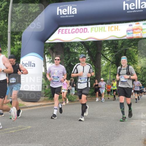 29.06.2025 - hella hamburg halbmarathon KatJ http://msf.ph/oto/8518119 29.06.2025 10:48:25 Zwischen KM18-KM19 1128, 2591 meine-sportfotos.de