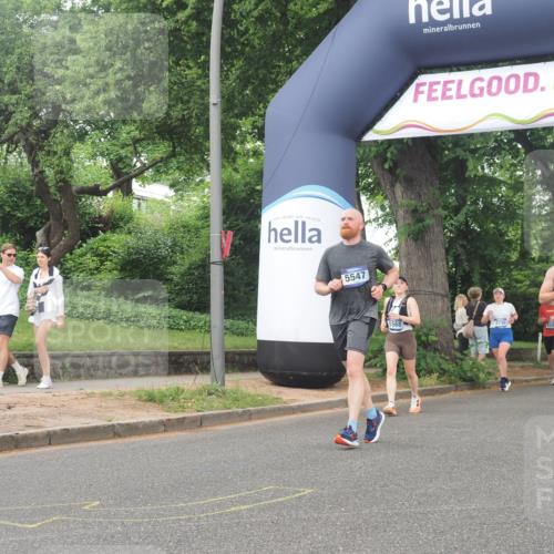 29.06.2025 - hella hamburg halbmarathon KatJ http://msf.ph/oto/8518452 29.06.2025 10:48:38 Zwischen KM18-KM19 1135, 1138, 1188, 1568, 2447, 5547, 6414, 8364 meine-sportfotos.de