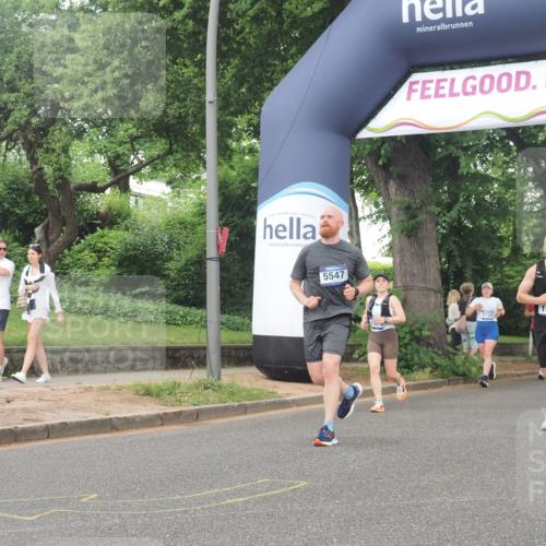 29.06.2025 - hella hamburg halbmarathon KatJ http://msf.ph/oto/8518456 29.06.2025 10:48:39 Zwischen KM18-KM19 1135, 1138, 1188, 1568, 5547, 6414, 8364 meine-sportfotos.de