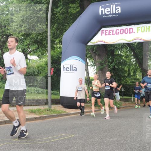29.06.2025 - hella hamburg halbmarathon KatJ http://msf.ph/oto/8518741 29.06.2025 10:48:47 Zwischen KM18-KM19 1726, 1823, 2582, 5299, 5305, 6602, 7636, 7658, 8730 meine-sportfotos.de